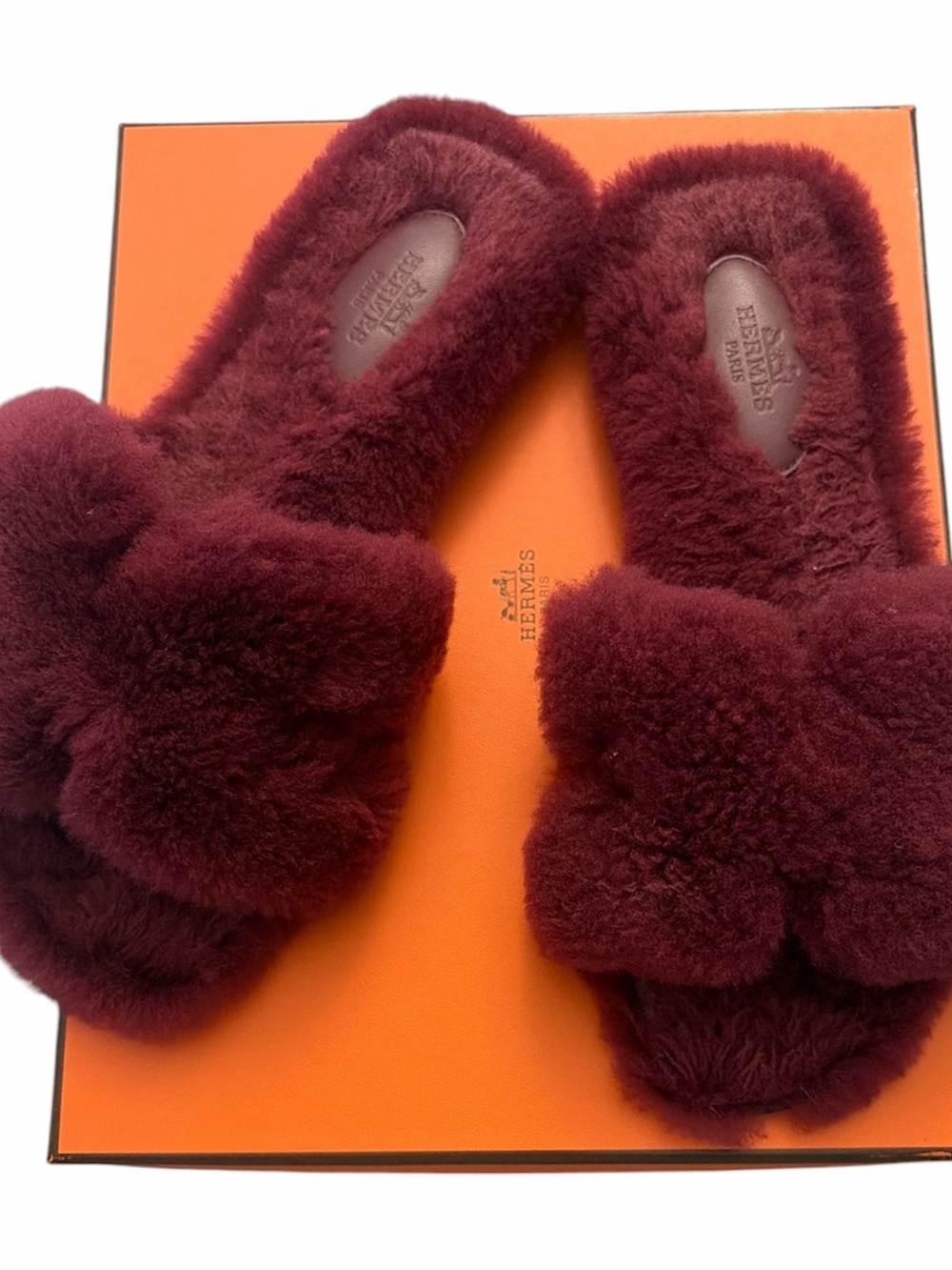 Hermes Oran Rouge H Shearling sandals